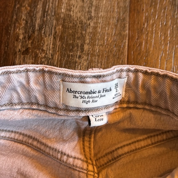Abercrombie & Fitch 90s Relaxed High Rise Size 26 (2) L Curve Love - Picture 2 of 2